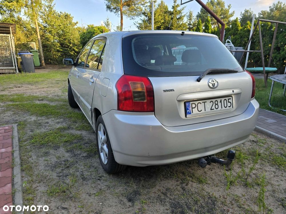 Toyota Corolla - 8