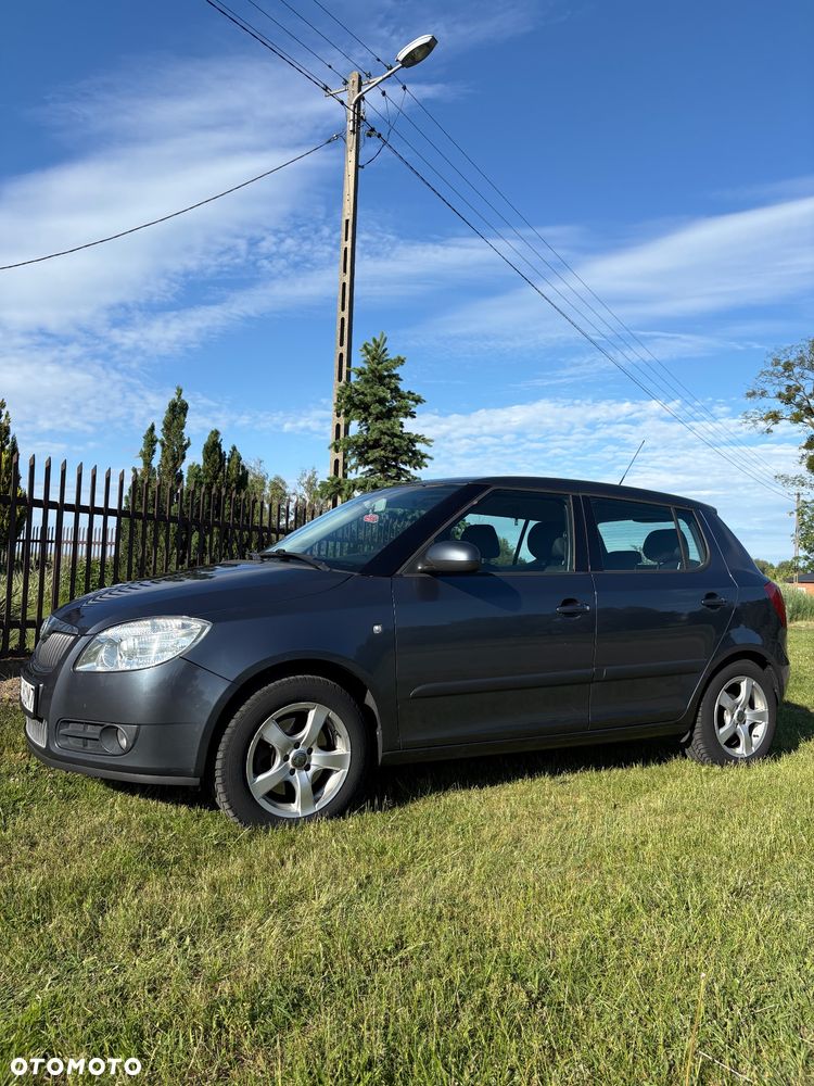Skoda Fabia - 10