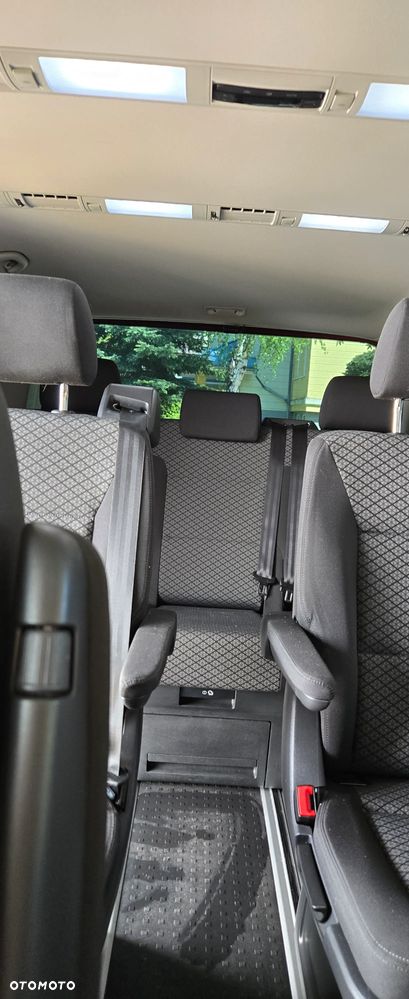 Volkswagen Multivan 2.0 TDI L1 Trendline DSG - 13