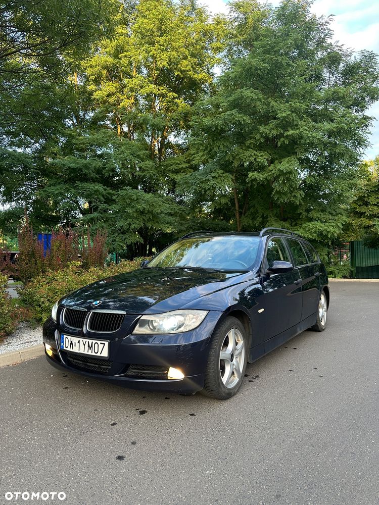 BMW Seria 3 320d - 33