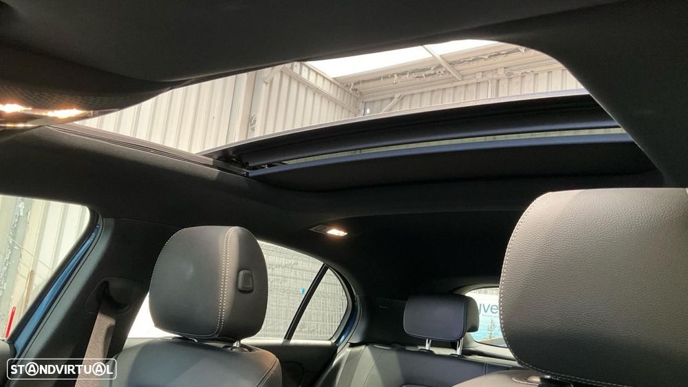 Mercedes-Benz A 250 e Style Plus - 5