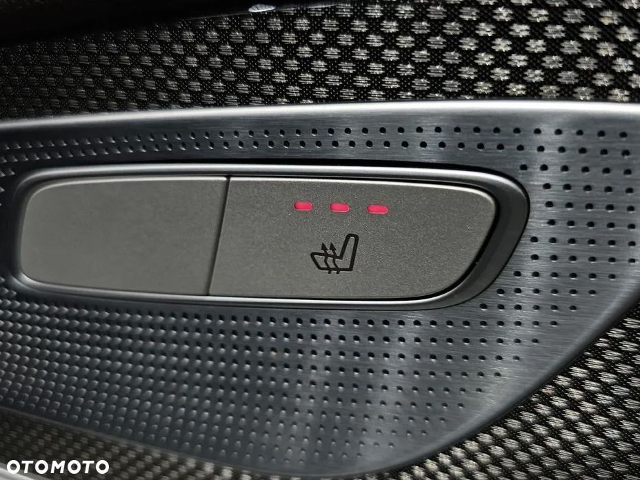 Mercedes-Benz CLS 300 d 9G-TRONIC AMG Line - 20
