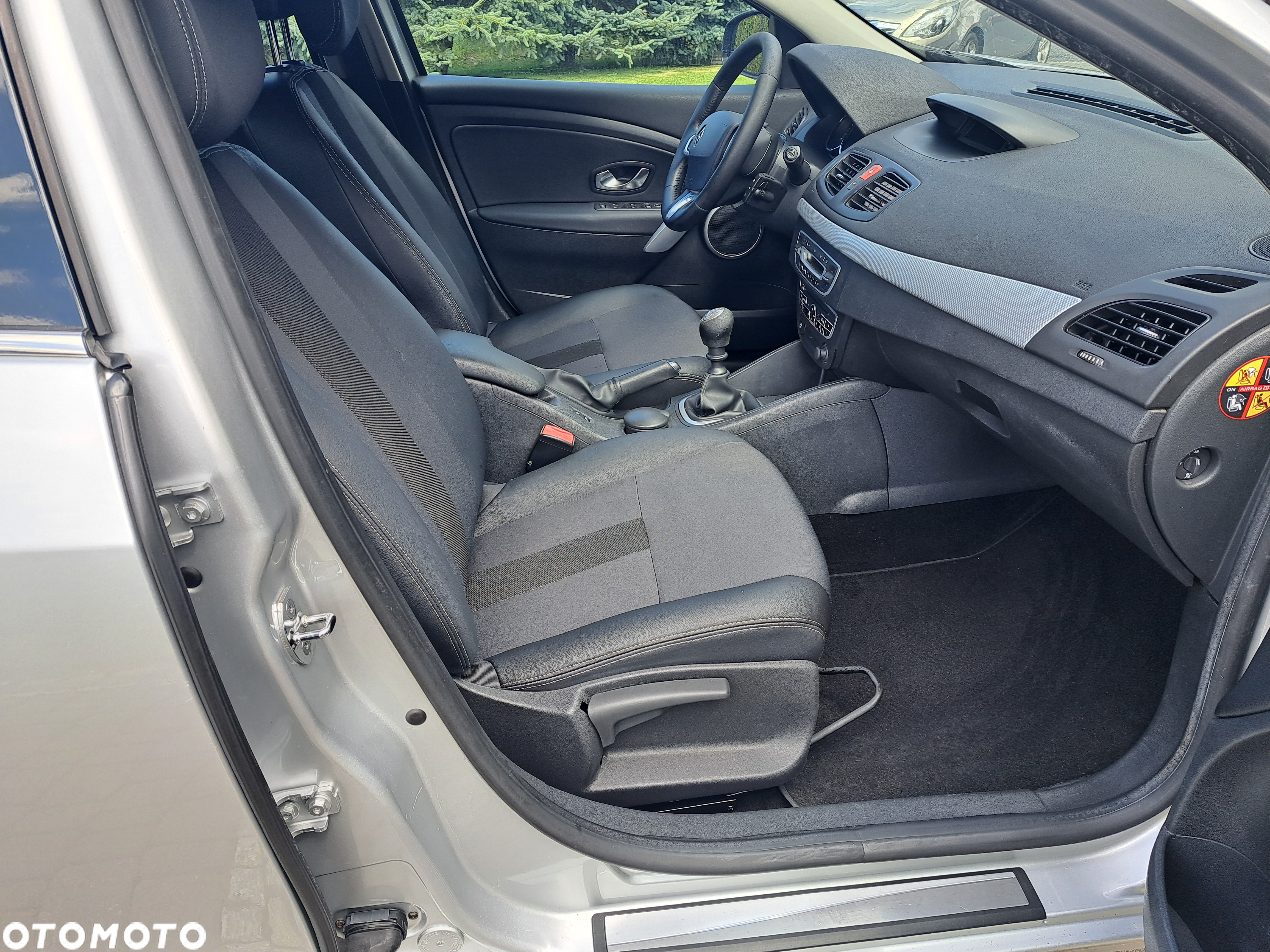 Renault Fluence 2.0 16V 140 Dynamique - 8