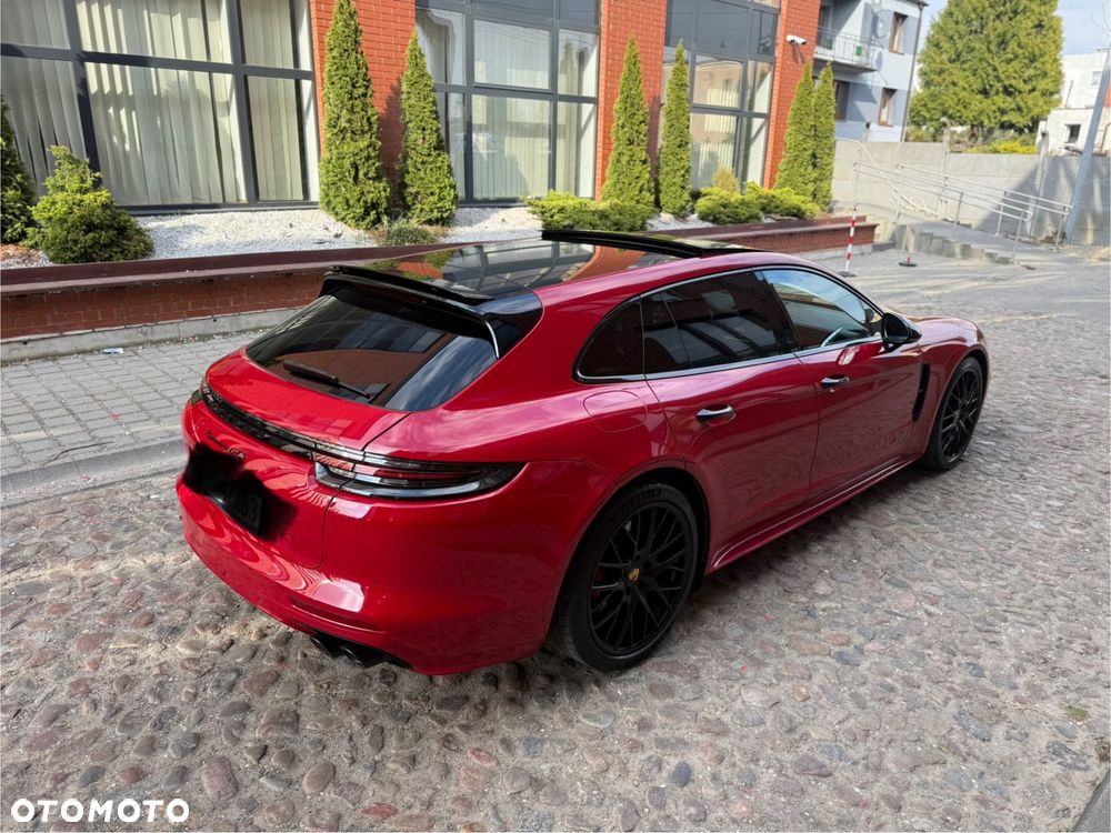 Porsche Panamera GTS GPF - 11