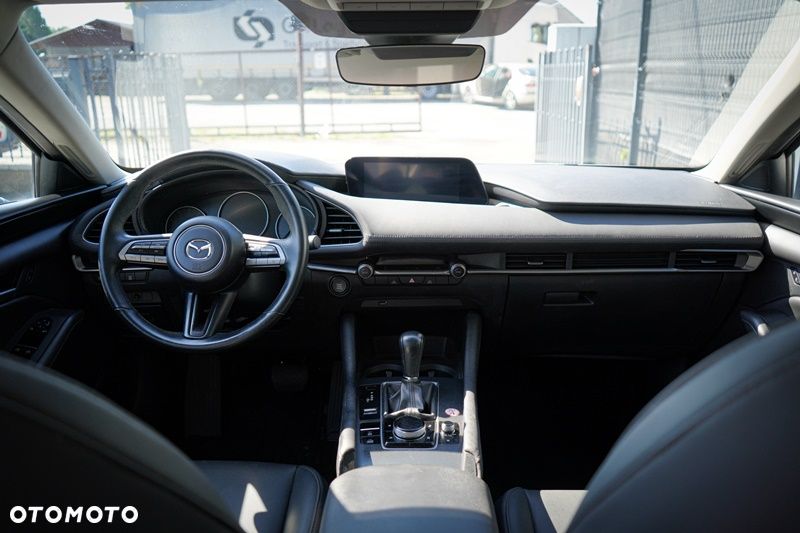Mazda 3 - 8