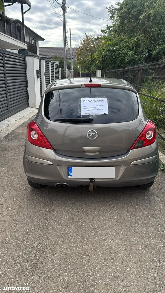 Opel Corsa 1.4 Selection - 2
