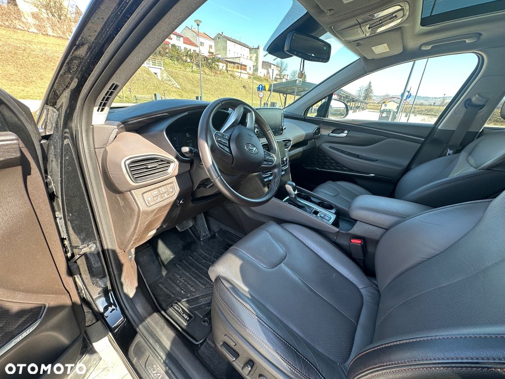 Hyundai Santa Fe - 3