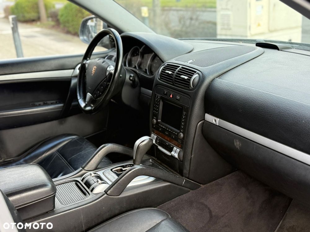 Porsche Cayenne S Tiptronic - 5