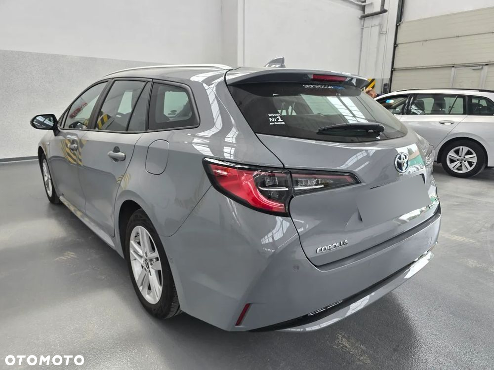 Toyota Corolla 1.8 Hybrid Comfort - 4