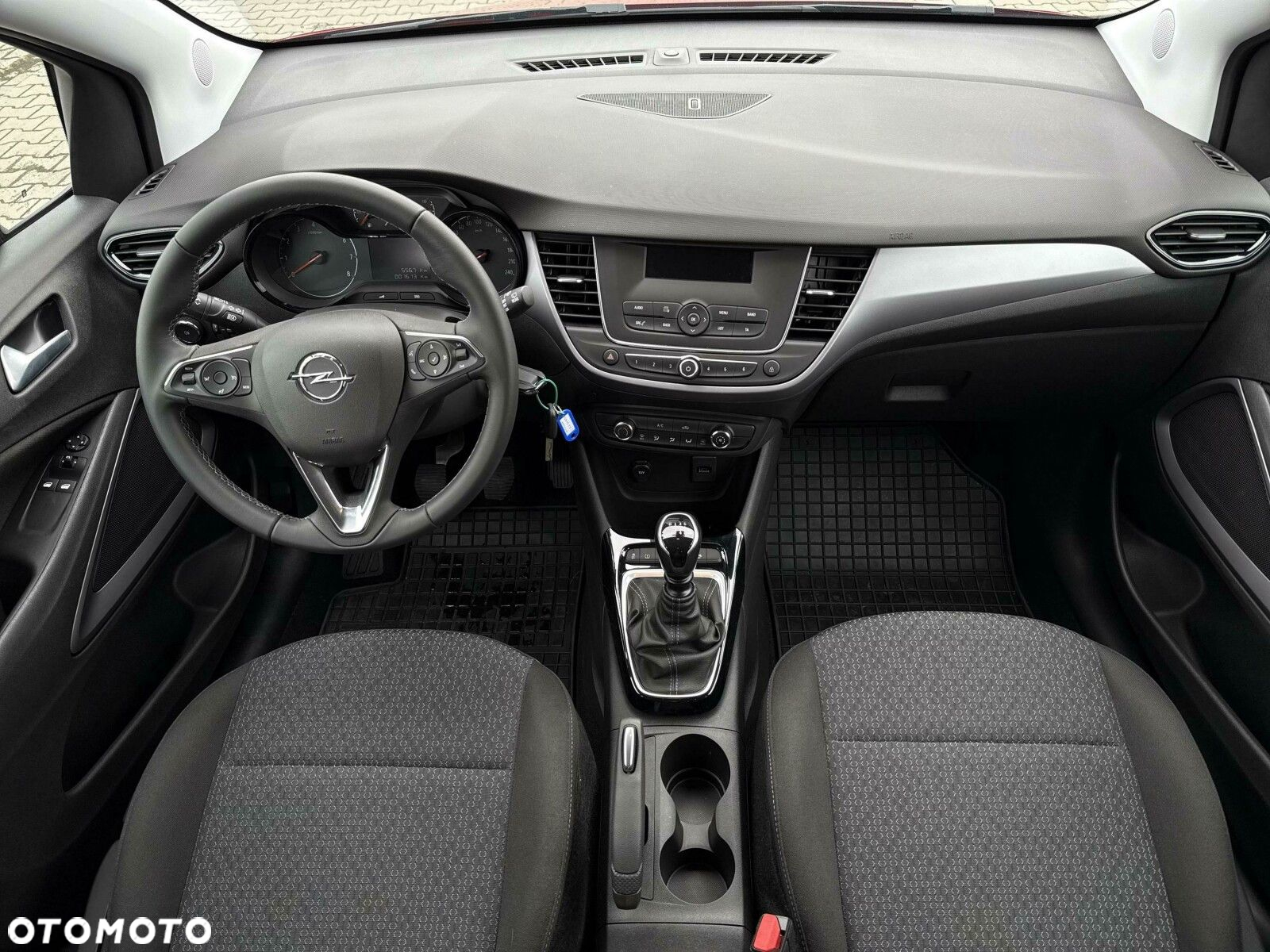 Opel Crossland - 11