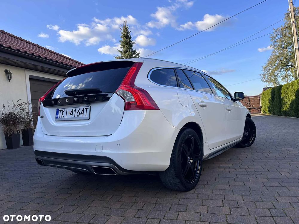 Volvo V60 D2 Geartronic Powershift Edition Pro - 31