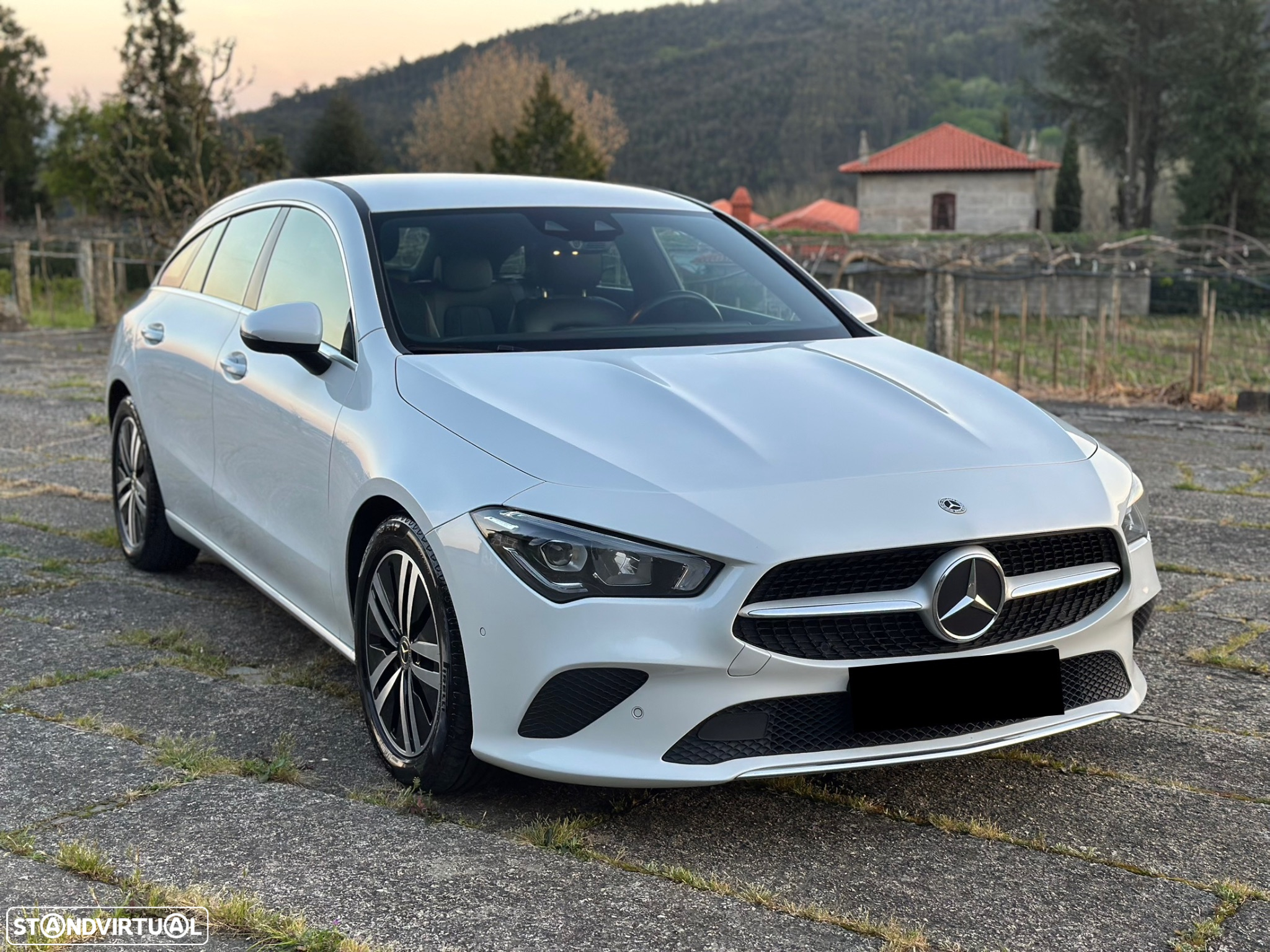 Mercedes-Benz CLA 180 d Shooting Brake Style Plus - 29