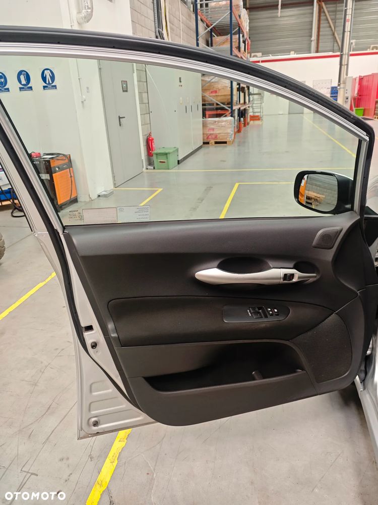 Toyota Auris 1.4 D-4D Life - 9