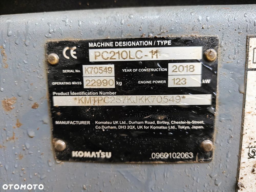 Komatsu PC210LC-11 - 18