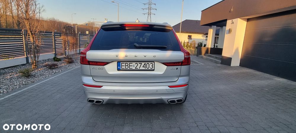 Volvo XC 60 D4 AWD Geartronic Momentum - 8