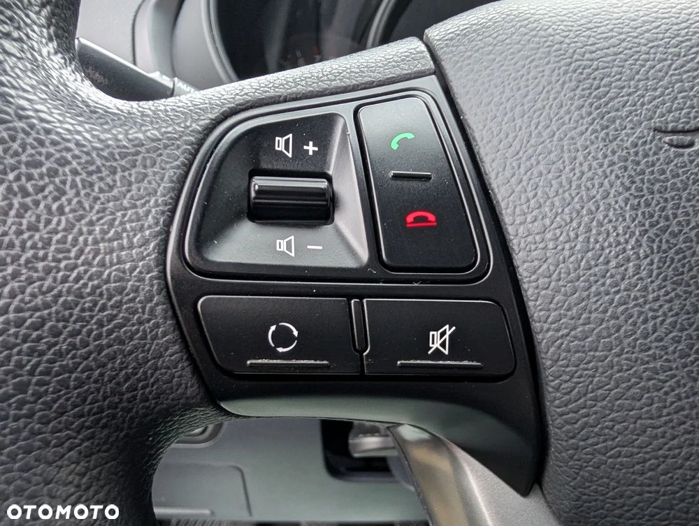 Kia Rio 1.4 M (klm) - 25