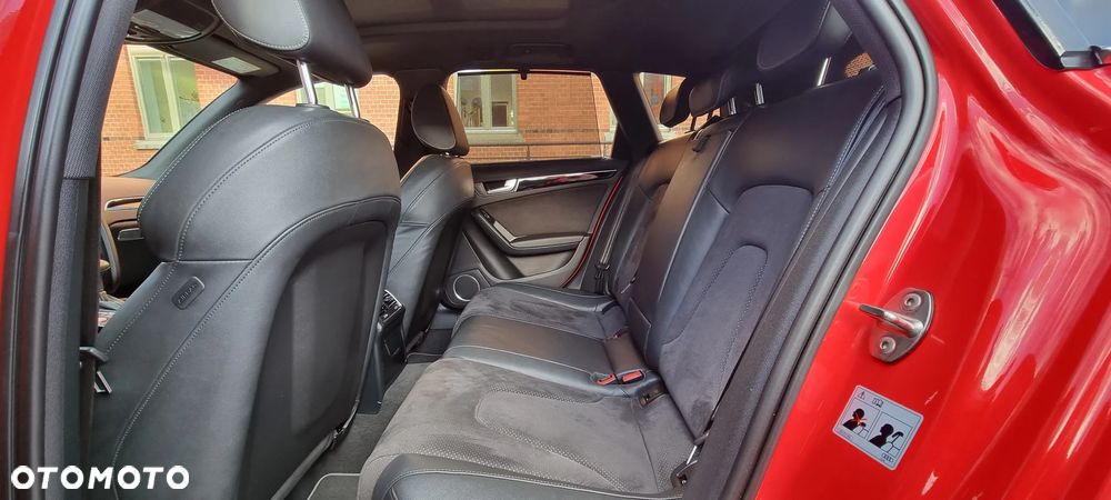 Audi A4 Avant 2.0 TDI DPF clean diesel quattro S tronic S line Sportpaket - 22