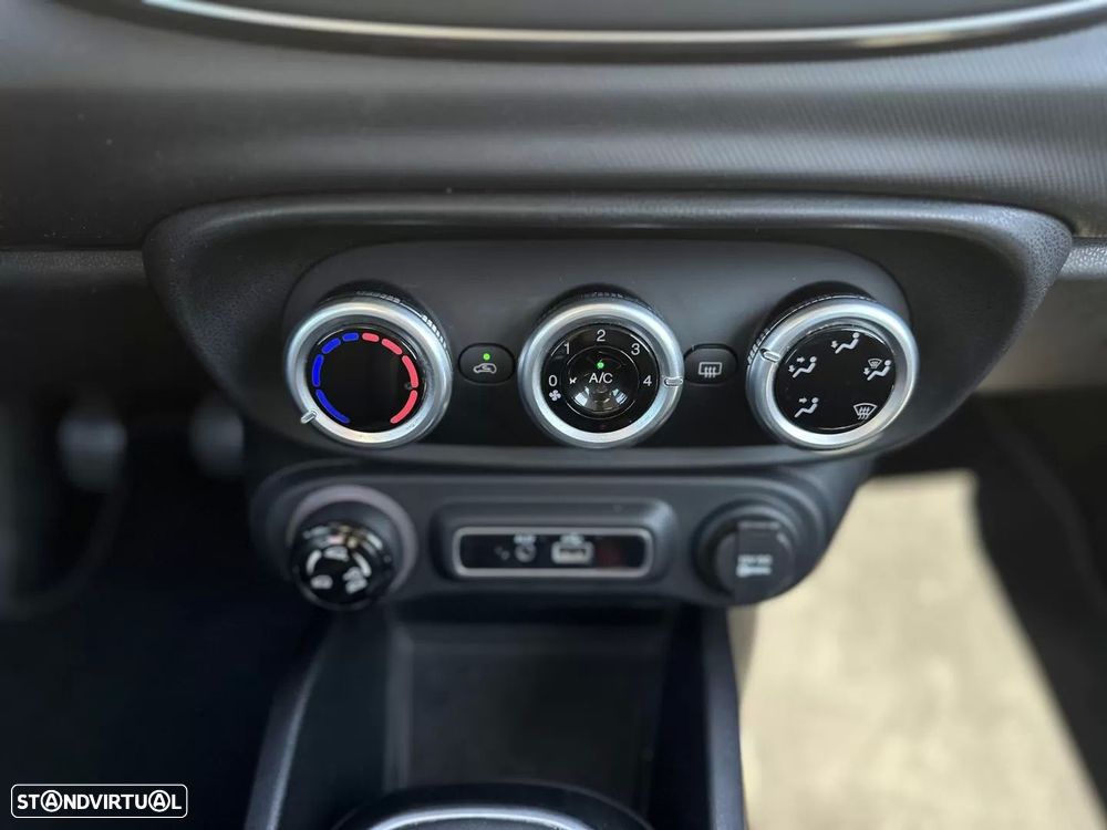 Fiat 500L 1.3 MJ City Cross J17 - 44