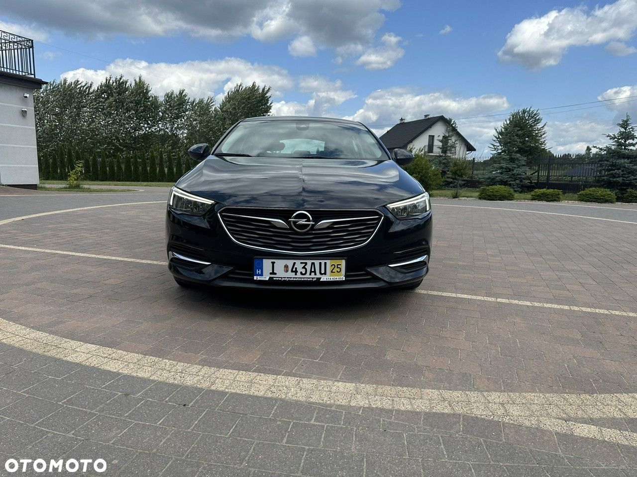 Opel Insignia - 2
