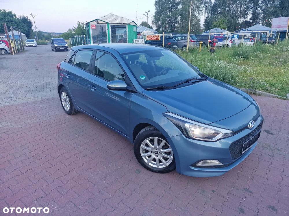 Hyundai i20 1.2 BlueDrive Elegant - 12