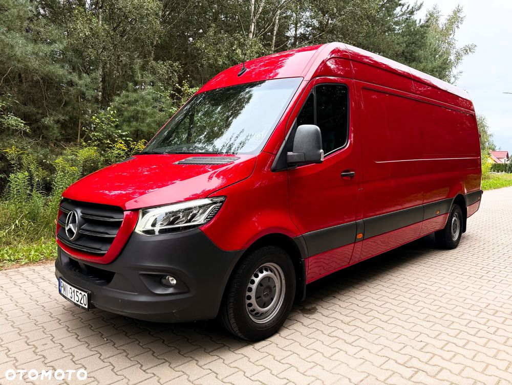 Mercedes-Benz Sprinter - 1