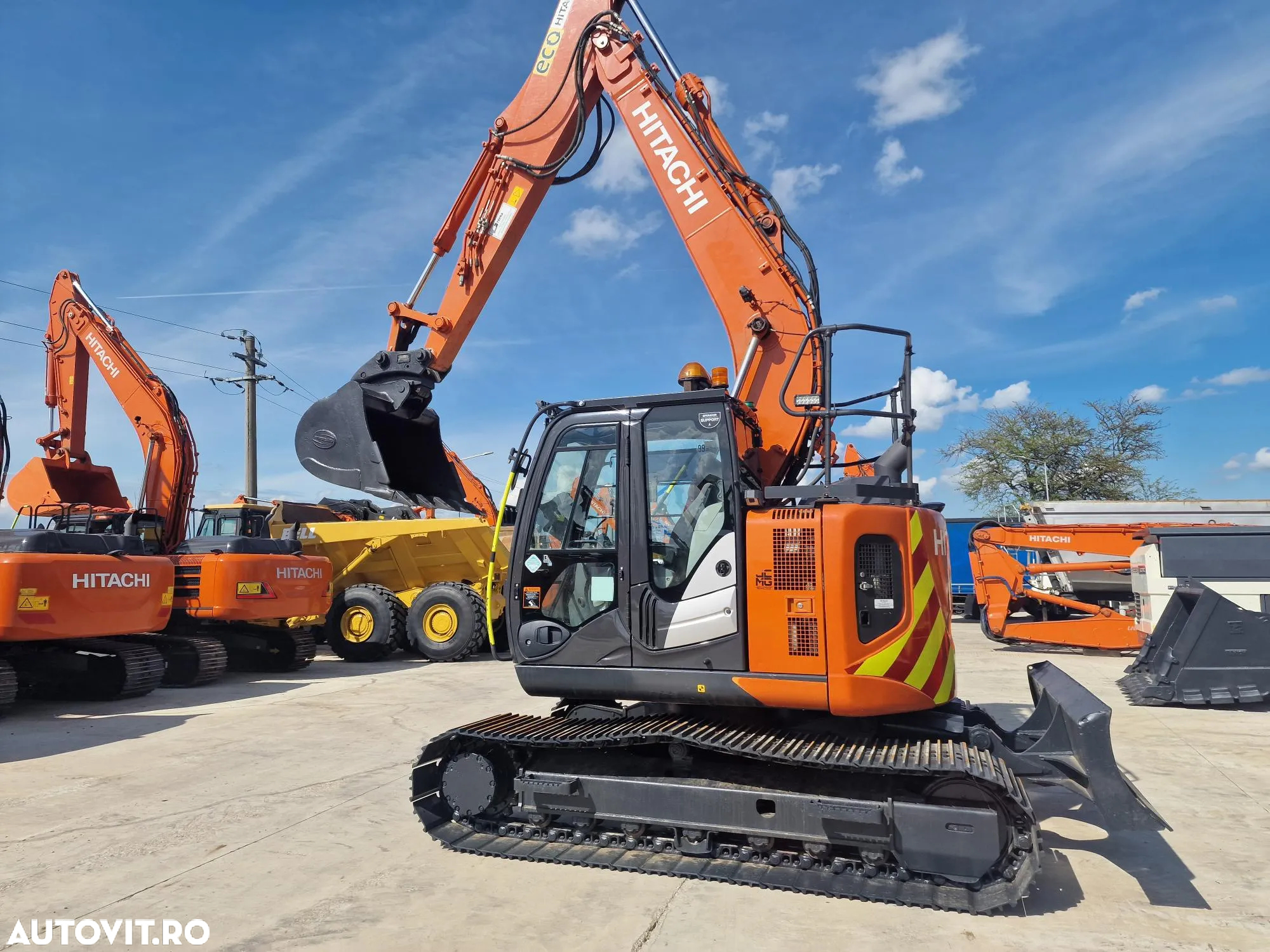 Hitachi ZX135-3.552h, 2020, LAMA NIVELARE, COMPACT in gabarit, CUPLA RAPIDA hidraulica, Int picon, Inst hidr rotire atasamente, Masa operationala 15,7t, ad sapare 6m, Ridica tevi 8,5t, camera spate si 2 laterale, consum 9l/h, sist antifurt, PROMOTIE 86900eur - 23