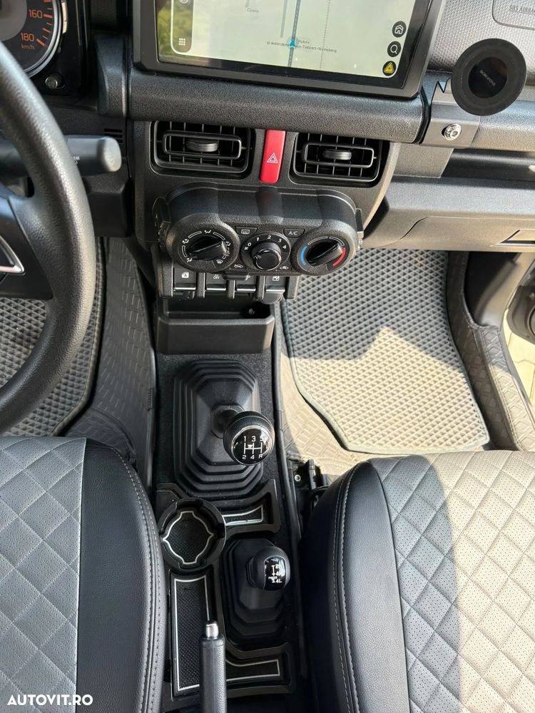 Suzuki Jimny - 8