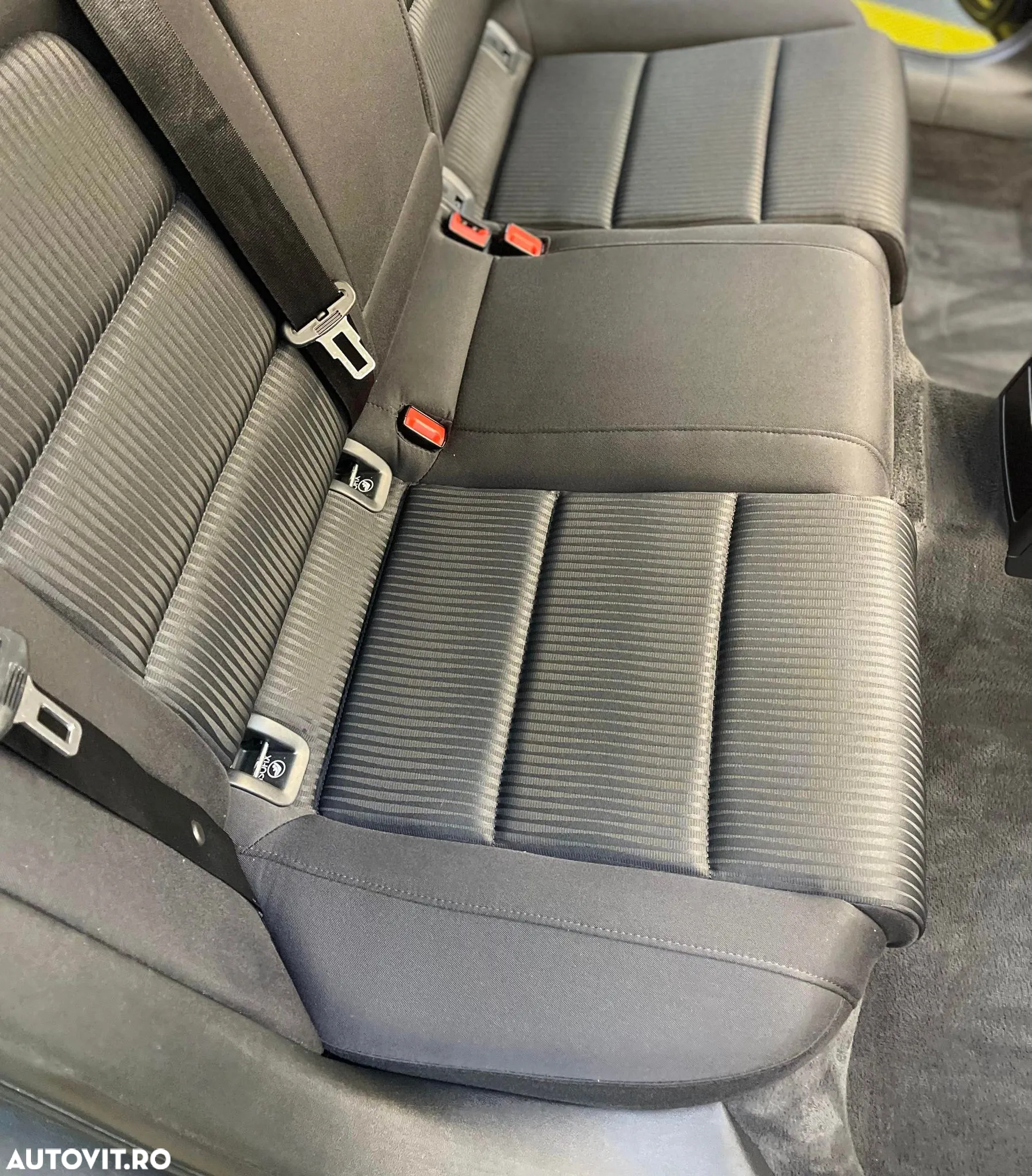 Audi A4 Avant 2.0 TDI Multitronic - 6