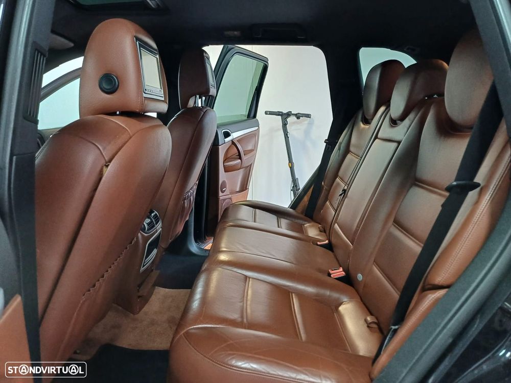 Porsche Cayenne S Tiptronic - 13