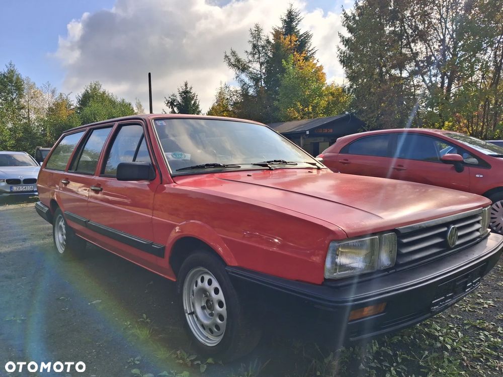 Volkswagen Passat Variant 1.6 CL - 1