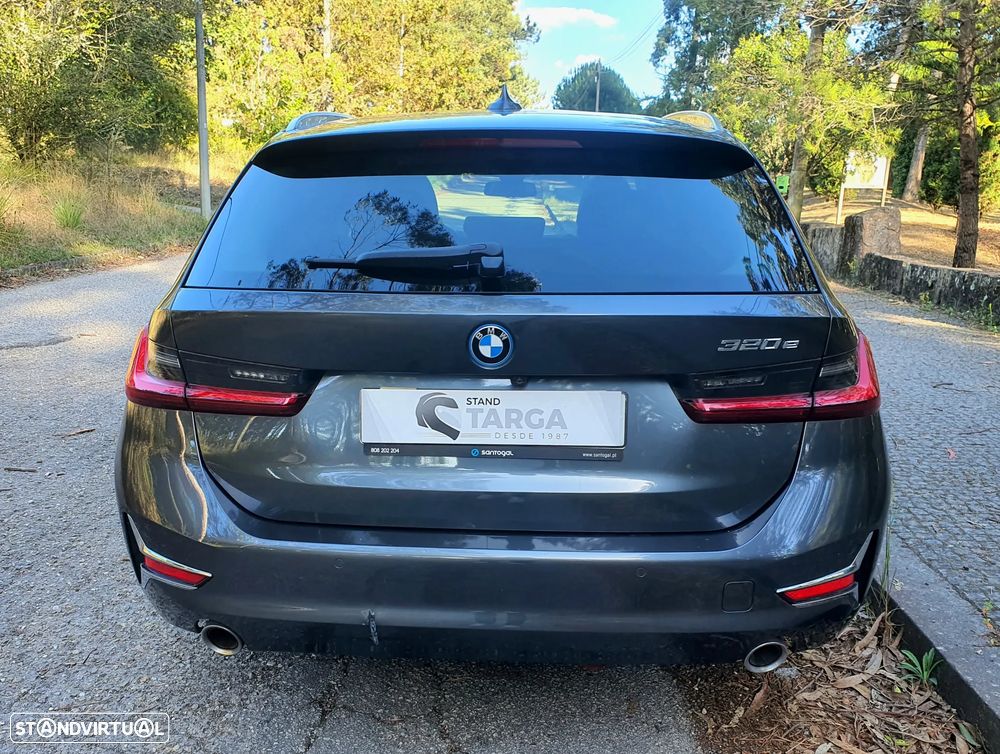 BMW 320 e Touring Line Luxury Auto - 15