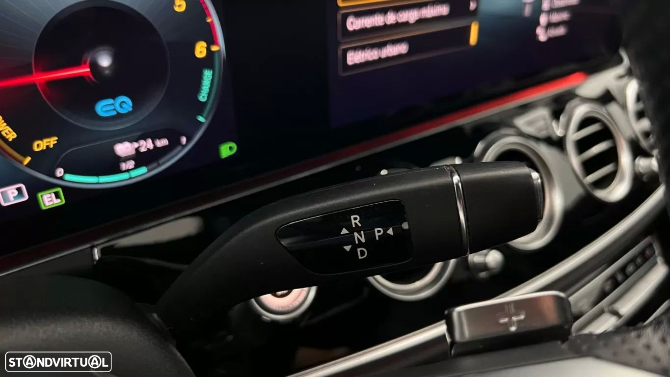 Mercedes-Benz E 300 de AMG Line - 21