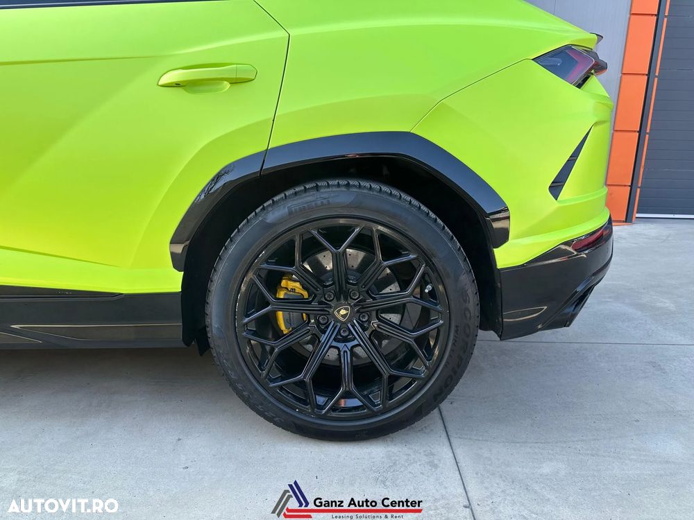 Lamborghini URUS Standard - 27
