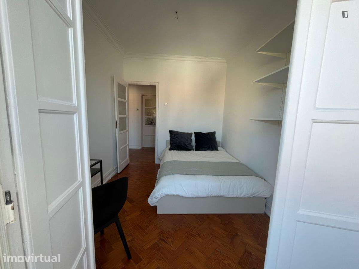 Quarto - localizado em Alvalade Lisbon - Grande imagem: 2/14