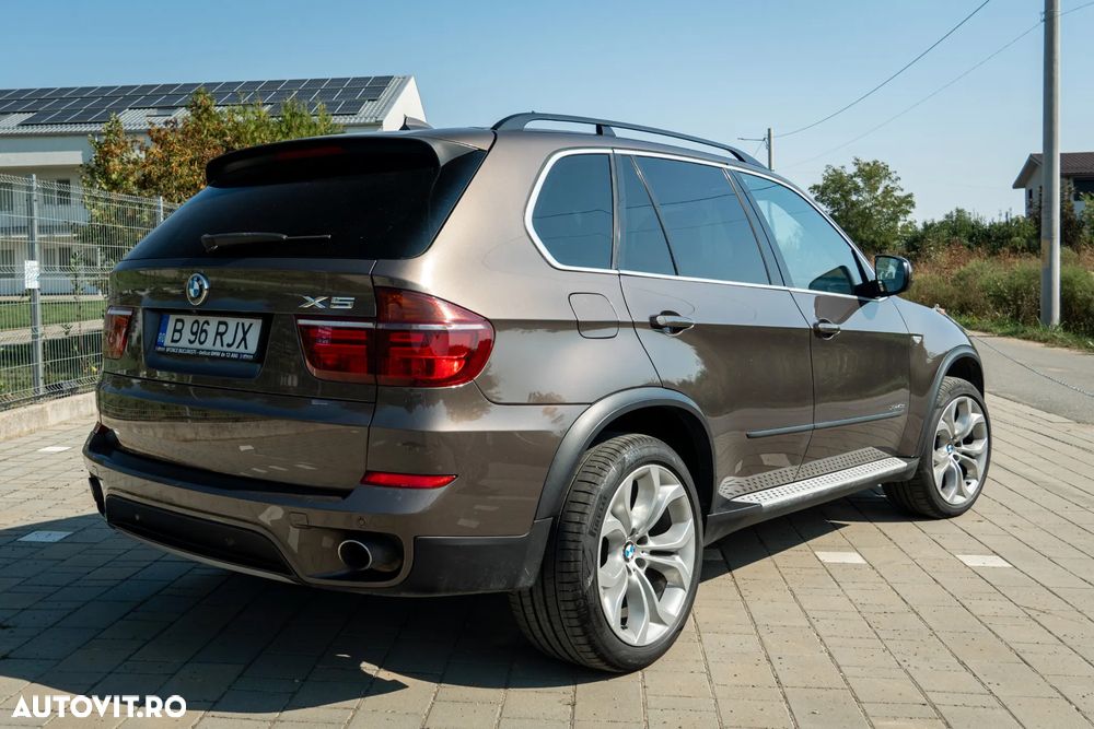 BMW X5 2012 photo 2
