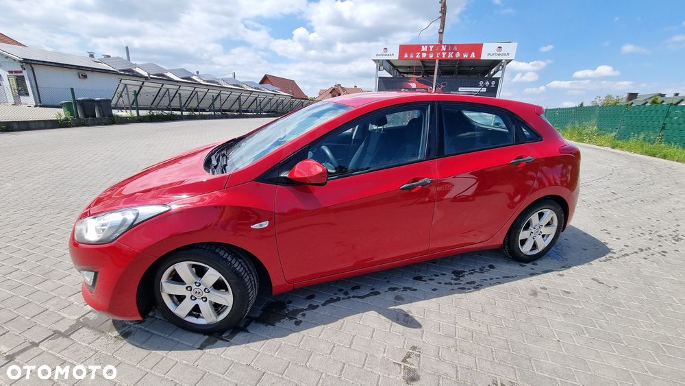 Hyundai i30 1.4 Comfort - 8
