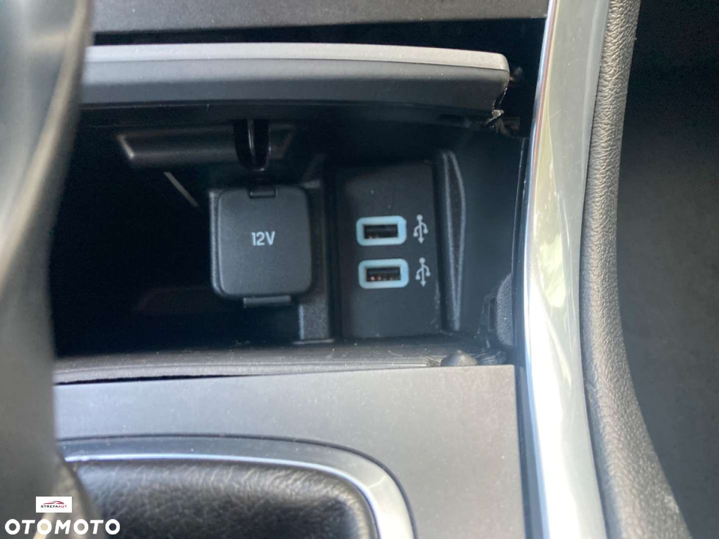 Ford S-Max - 23