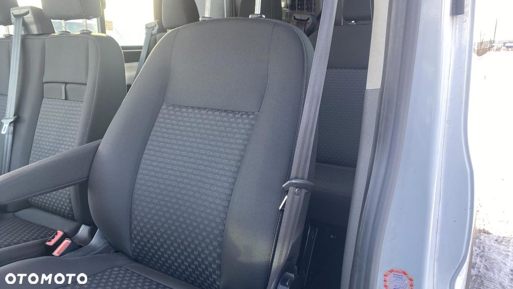 Ford Transit - 17