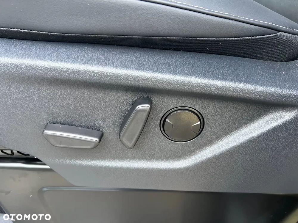 Ford Tourneo Custom 2.0 EcoBlue 320 AWD L2 Titanium X - 19