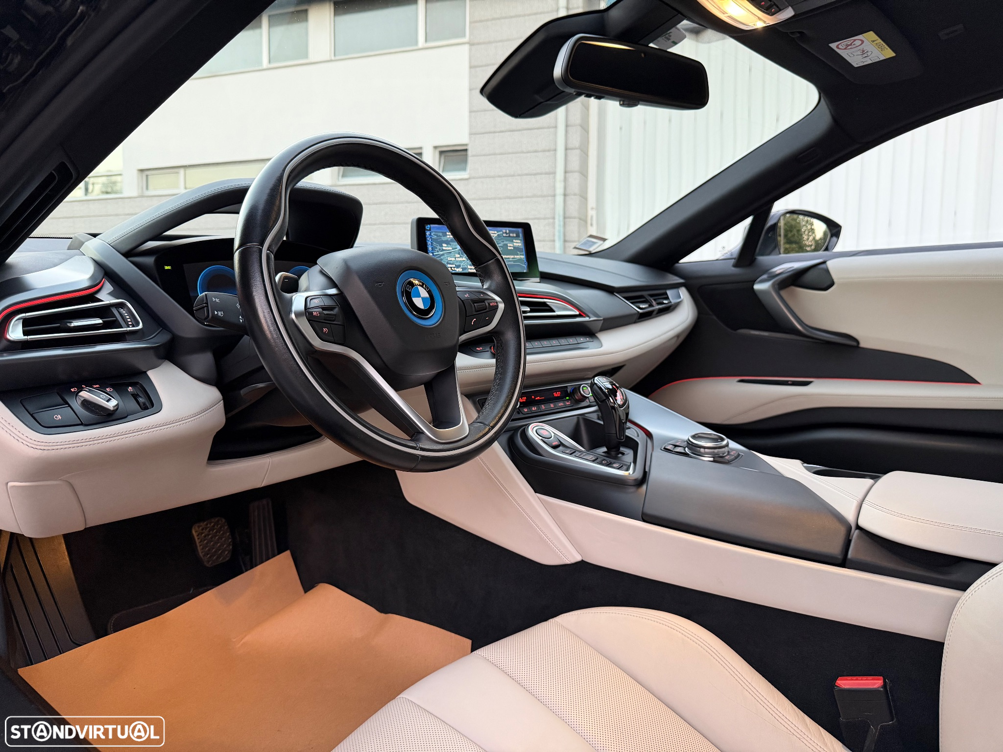 BMW i8 Standard - 8