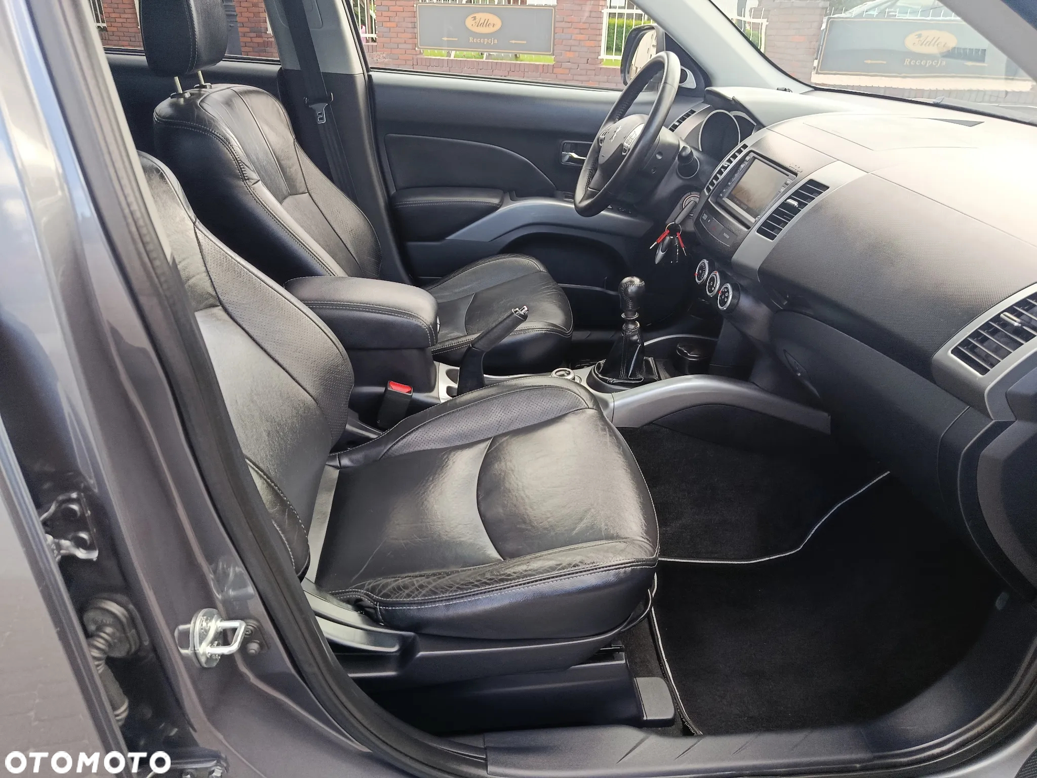 Peugeot 4007 HDI FAP 7-Sitzer Platinum - 22