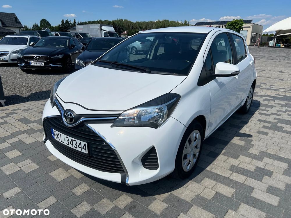 Toyota Yaris 1.0 Premium - 1