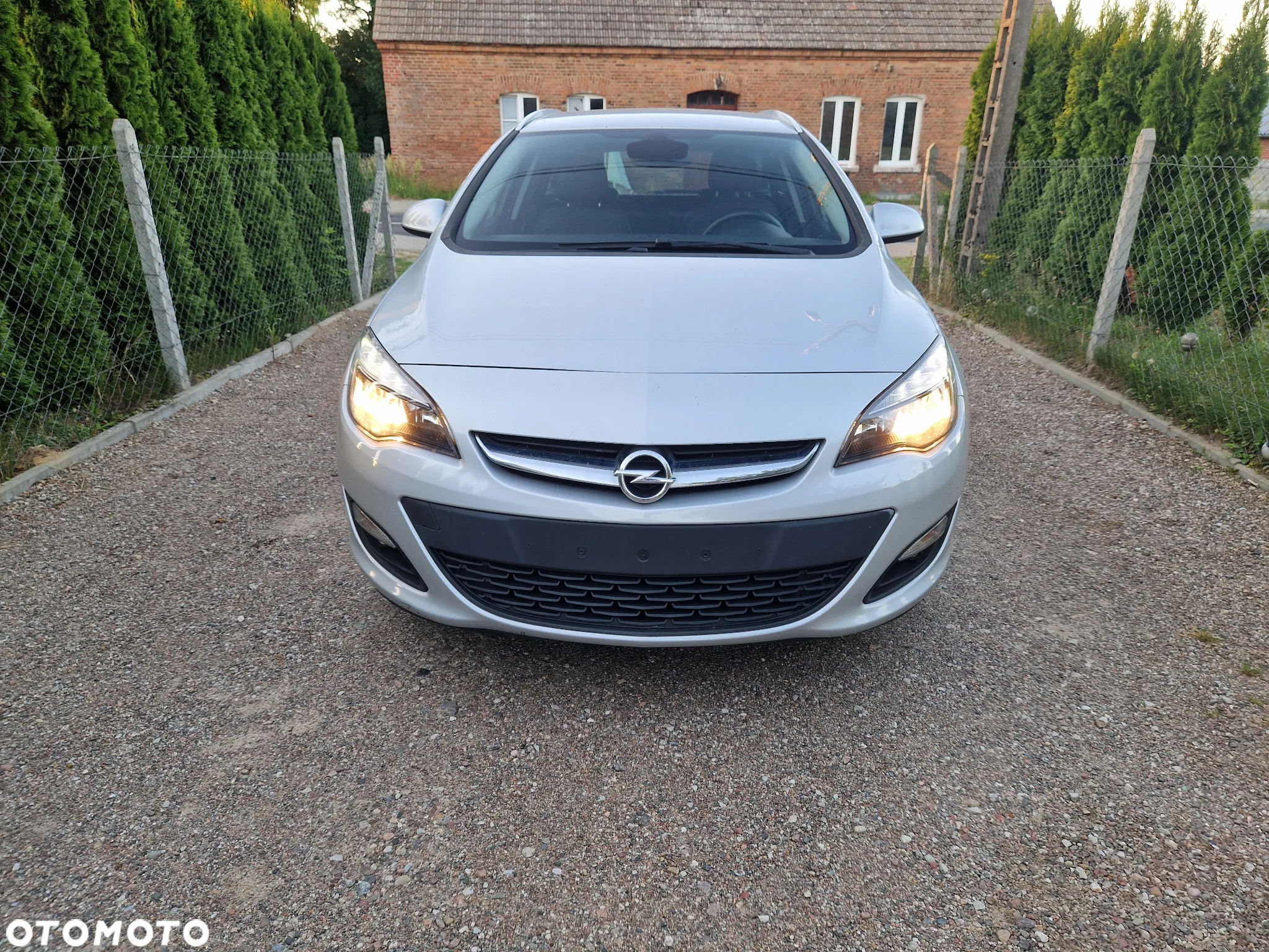 Opel Astra - 2