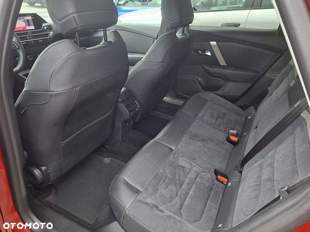 Citroën C4X 1.2 PureTech Max S&S EAT8 - 10