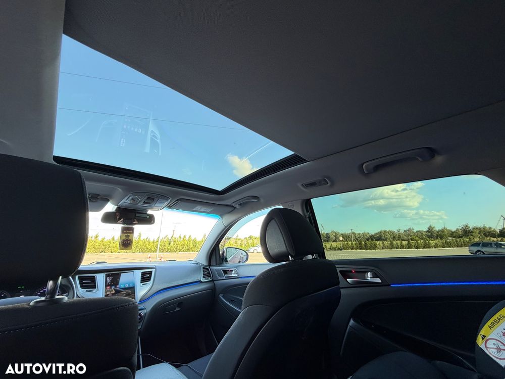 Hyundai Tucson 2.0 CRDI 2WD Style - 9