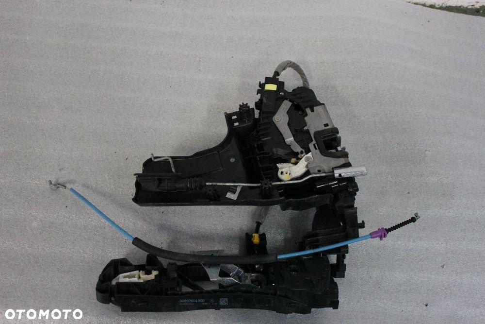 ZAMEK DRZWI LEWY SOFTCLOSE MERCEDES S COUPE W217 2015