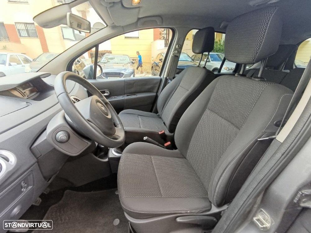 Renault Modus 1.5 dCi Dynamique S - 8