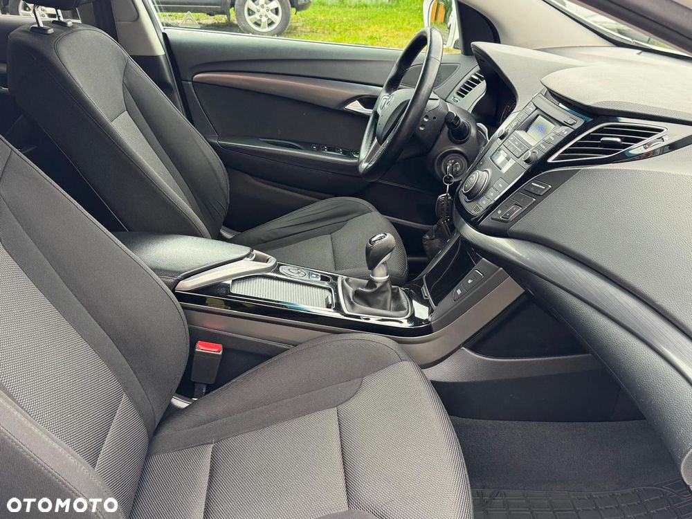 Hyundai i40 Kombi blue 1.7 CRDi Style - 7