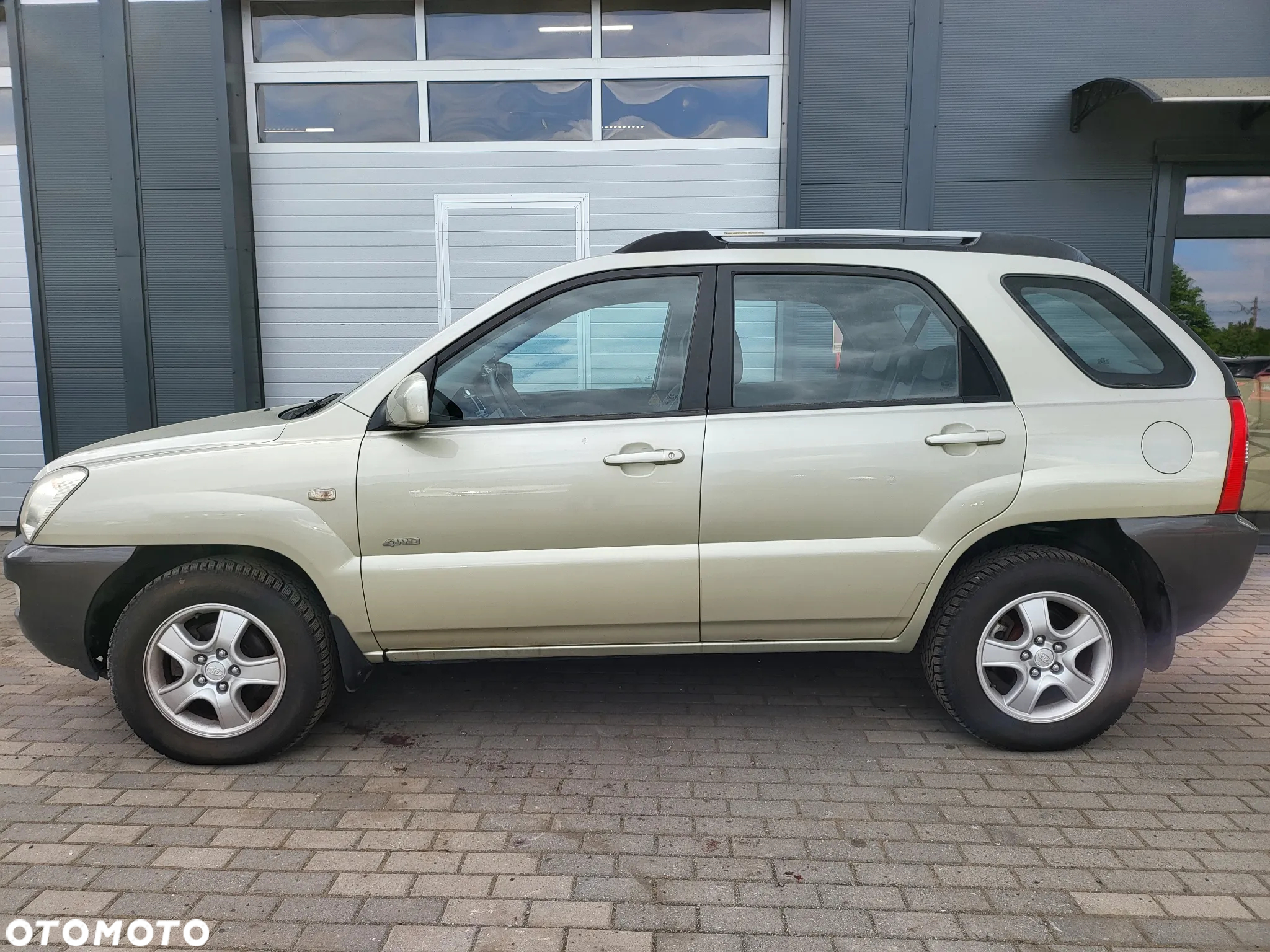 Kia Sportage 2.0 CRDi Freedom - 34