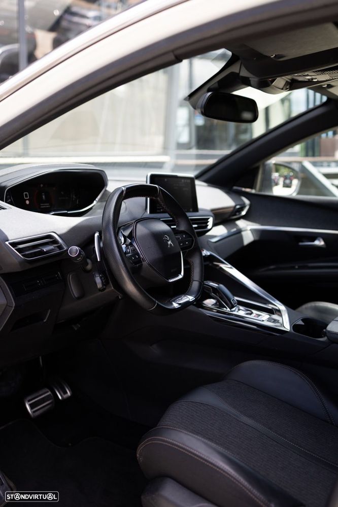 Peugeot 3008 1.6 BlueHDi GT Line EAT6 - 30